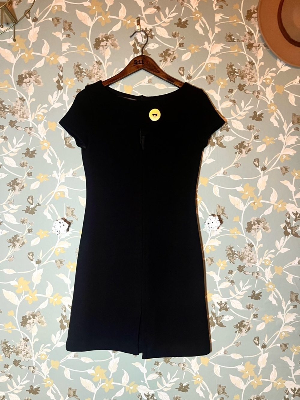 SANDRA FERRONE ROMA Black Keyhole Knit Dress Size Small Medium
